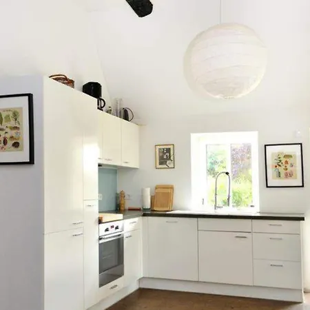 Reet-cottage Nahe Der Ostsee * Susel